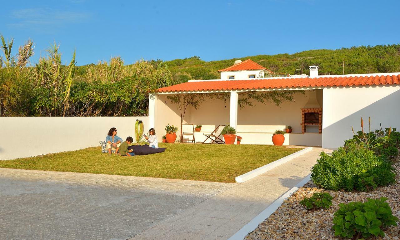 Villa Over The Ocean In Magoito-سينترا المظهر الخارجي الصورة